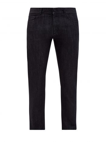 Черные джинсы в стиле casual с нашивкой из кожи